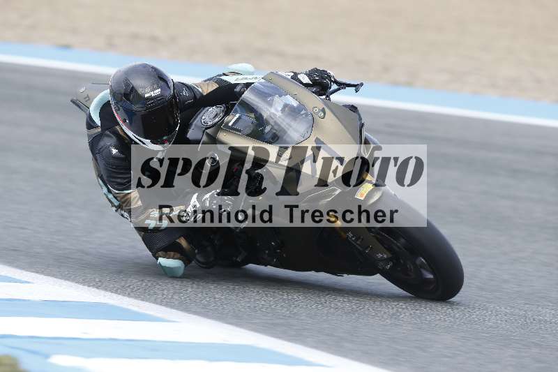 /Archiv-2025/02 28.-31.01.2025 Moto Center Thun Jerez/rot-red/771